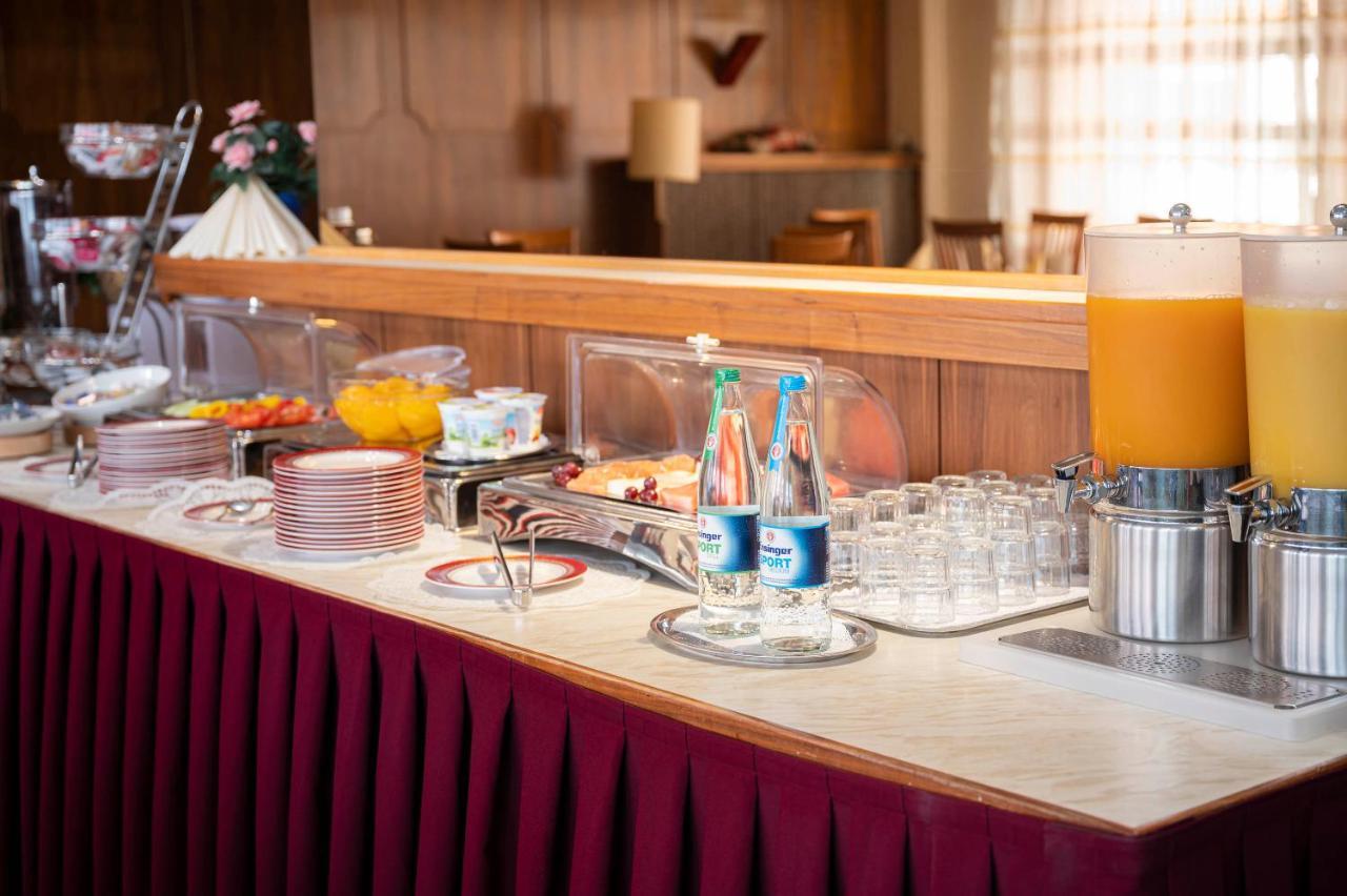 Astoria Hotel