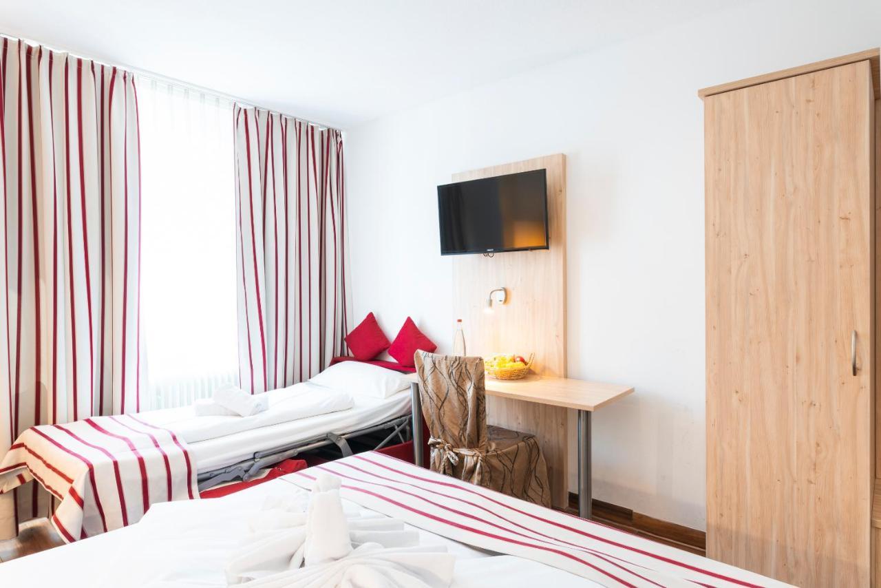 Astoria Hotel