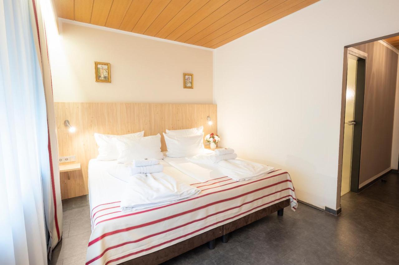 Astoria 3*